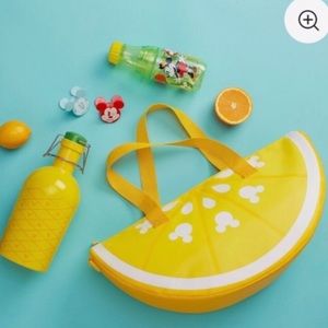 Bag - lemon wedge-shaped cooler bag
